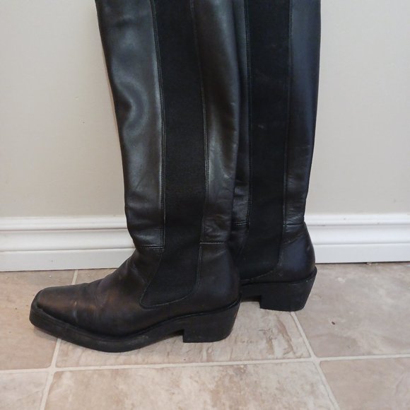 Black Leather Boots - Picture 6 of 9